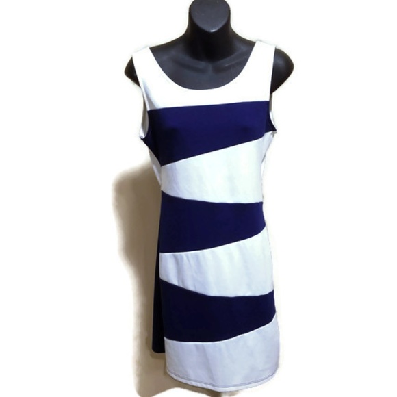 Papaya Cute Cocktail Club Dress Cutout Back Design - Picture 1 of 5